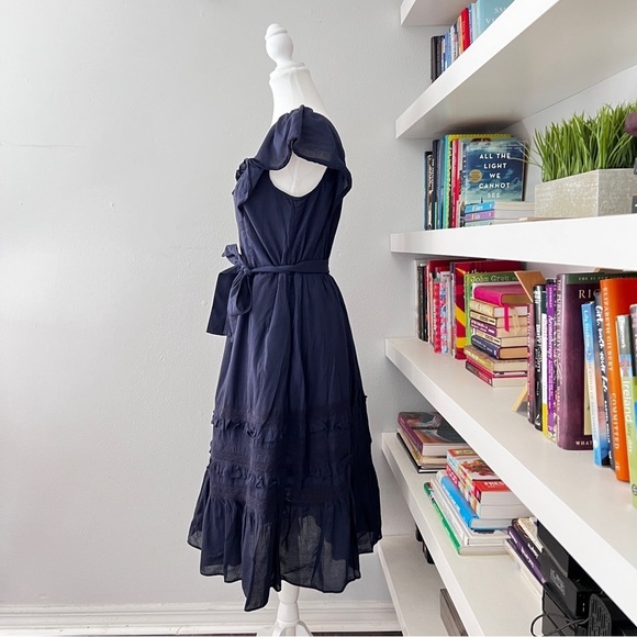Draper James Navy embroidered tiered flutter sleeve midi dress size small - Picture 8 of 15